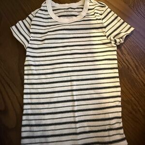 American Eagle Outfitters Black and White Striped Short Sleeve Tee